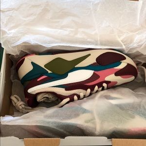 Puma RS-X3 Puzzle Junior (kids 4.5, women’s 6)